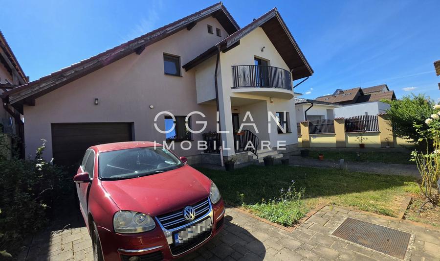 Casă individuală premium cu 864 mp teren și vedere superbă spre munți