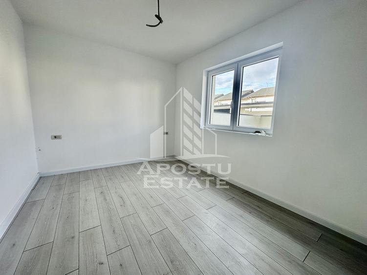 Duplex modern cu 5 camere, bucatarie inchisa, Chisoda