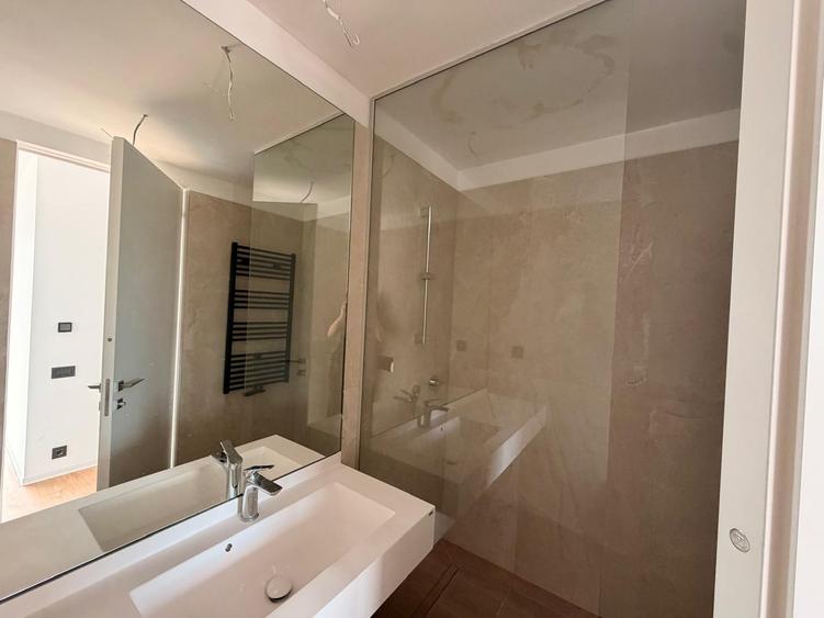 2 camere | One Lake Club | Etaj 8 | Lake View | parcare Inclusa