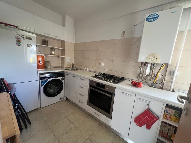 Proprietar | Bloc 2013 | ~84 mp amenajați pe 2 niveluri | 2 băi | parcare  - 2