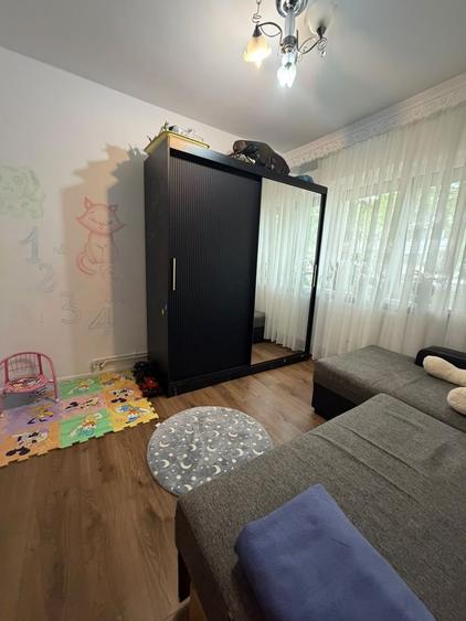 Apartament 4 camere zona Stadion(72 apartamente)