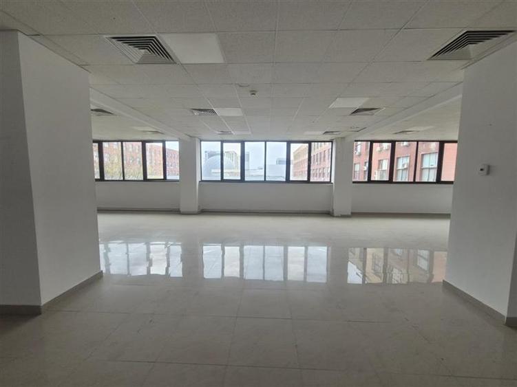 Spatii de birouri Cotroceni Business Center - incepand cu 8 euro/mp