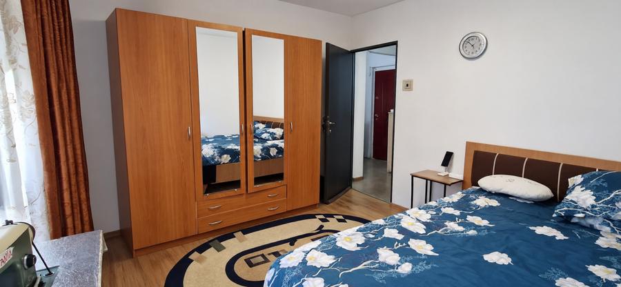 Apartament 2 camere de vanzare, 53 mp, zona Craiovita