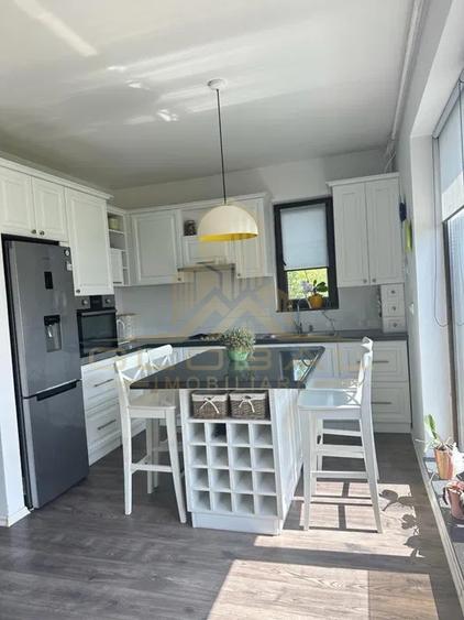 3 camere , 60 mp, 1 parcare , terasa ,Europa , zona str. Eugen Ionescu