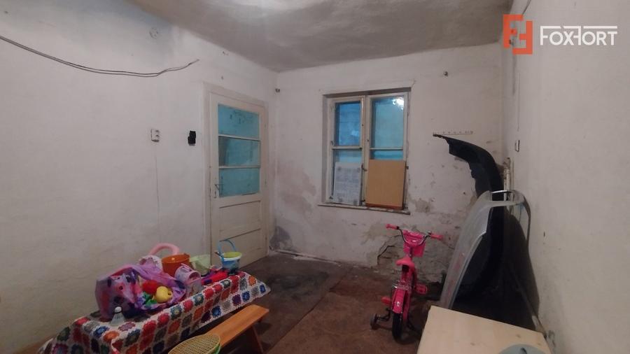 Casa individuala de vanzare, zona Mircea cel Batran - Garaj si pivnita