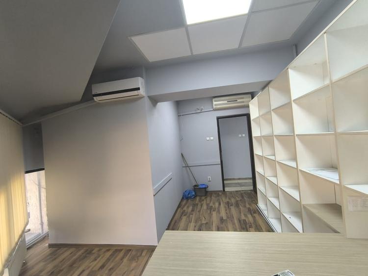 BALADA NEJ CASA DE CULTURA -Etaj in cladire de birouri si parcare!