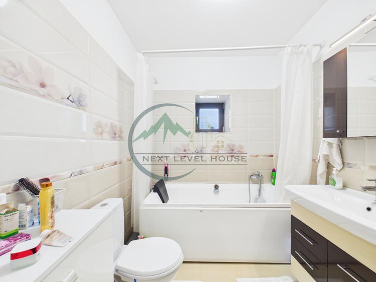 Casa cu priveliste de vis si potential turistic de pensiune in zona Bran