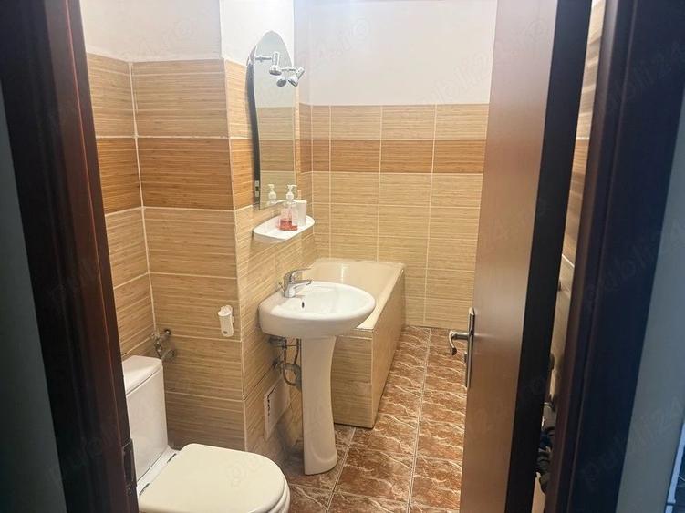 De Închiriat: Garsonieră Decomandată– Zona Tineretului