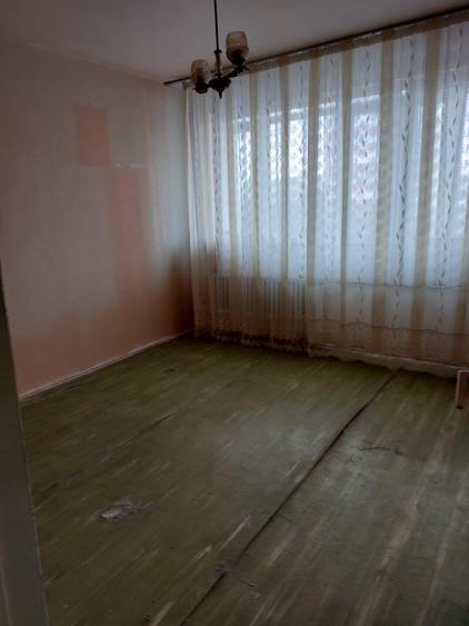 PIATA UNIRII-DIMITRIE CANTEMIER vanzare apartament 2 CAMERE