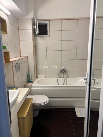 Vând apartament 4 camere zona centrală, langa parc - 14