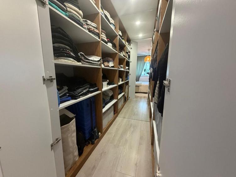 Vanzare apartament 2 camere Hils Pallady