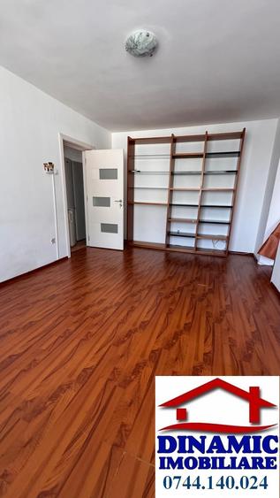 Apartament 2 camere – Ultracentral, str. M. Eminescu. 250 Euro/lunar