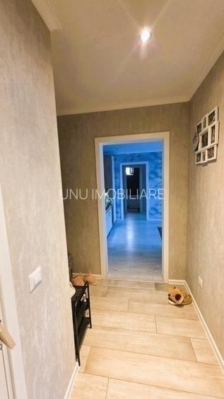 Etaj 2- Tatarasi-Ateneu-3 Camere 72mp-Renovat-bloc fara risc - 2