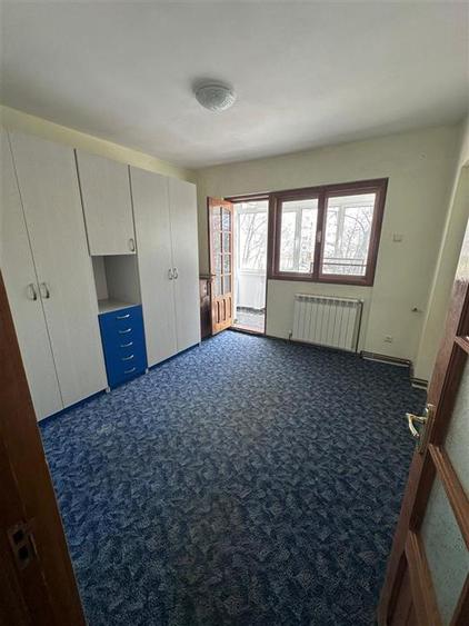 Apartament 3 camere etaj 1 rond Podu Ros