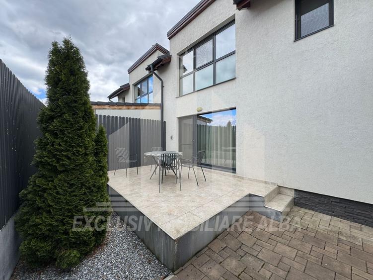 Casa tip duplex | De vanzare | 120 mp | 208 mp teren | Barabant