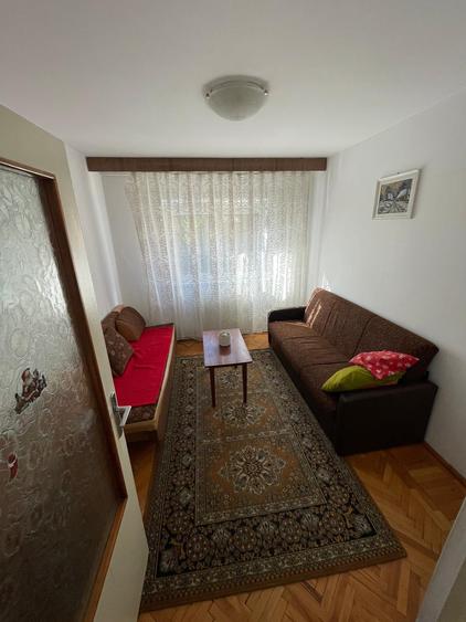 Apartament 3 camere în Răcădău