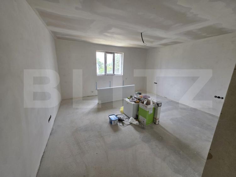 Casa de vacanta in curs de modernizare in Belis, 5 camere, 920mp teren drept