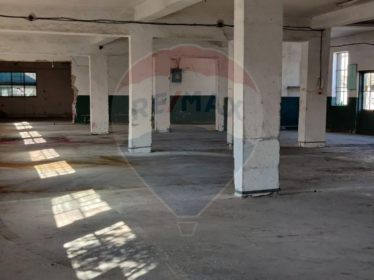 Spațiu industrial de vanzare in Ilia, jud Hunedoara, la 3 km de A1