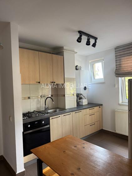 Apartament 2 camere, cu parcare, zona FSEGA si Iulius Mall! - 2