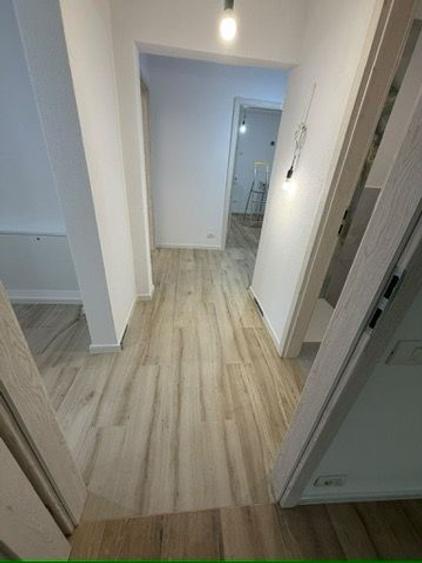 Dâmbovița| 3 camere | 2 băi | Boxa | Complet renovat | Încălzire în pardoseală