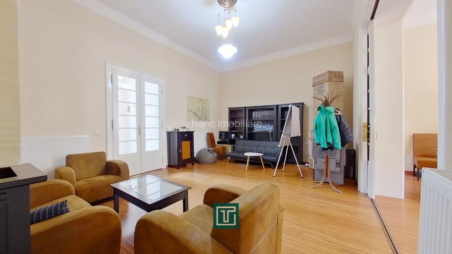 Apartament cu personalitate cu 2 camere cu terasă în centrul Aradului - 3