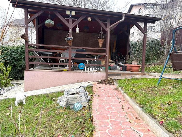 Vila / Spatiu 5 cam. Garaj, Beci, regie proprie, 200 mp, Tudor Neculai Valea Ad