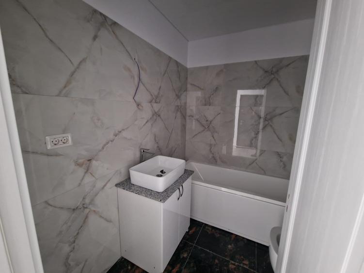 FINALIZAT - Apartament 1 camere - Nicolina - la bulevard - mutare imediata