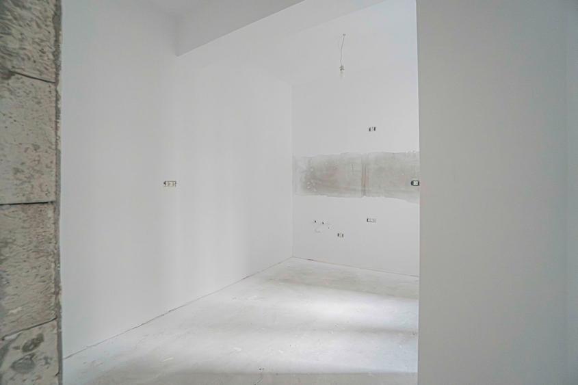 Tomis Nord - Vanzare apartament decomandat cu 3 camere, bloc nou.