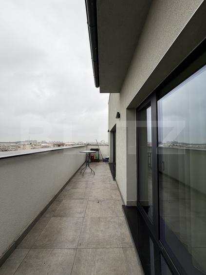 Apartament tip penthouse, 2 camere decomandate, terase panoramice, Rovine