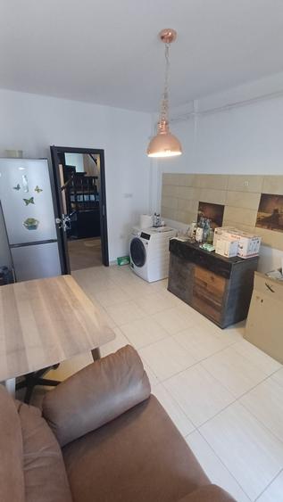 Apartament 3 camere tip duplex cu loc de parcare inclus – Bragadiru-Gloriei