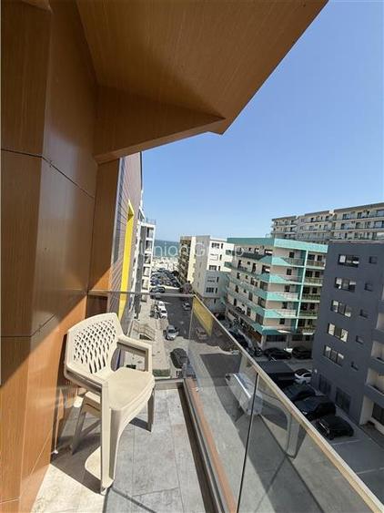 Penthouse Spectaculos De Inchiriat Mamaia Sat - Termen Lung