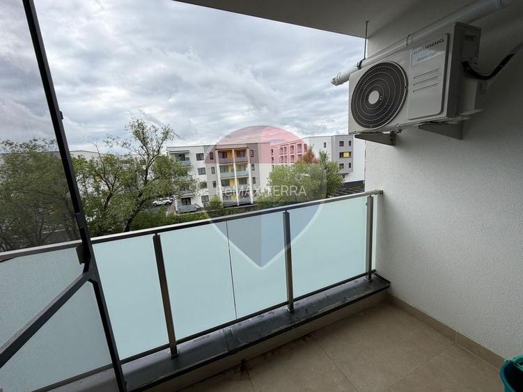 DE INCHIRIAT - Apartament cu 2 camere si loc de parcare - 4