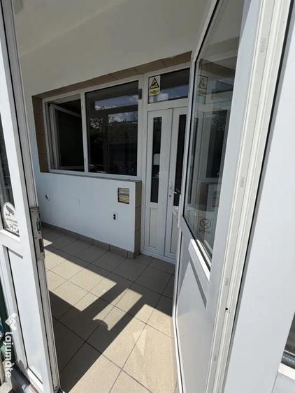SPATIU COMERCIAL - DRISTOR, LOC PARCARE, CENTRALA PROPRIE, BLOC NOU