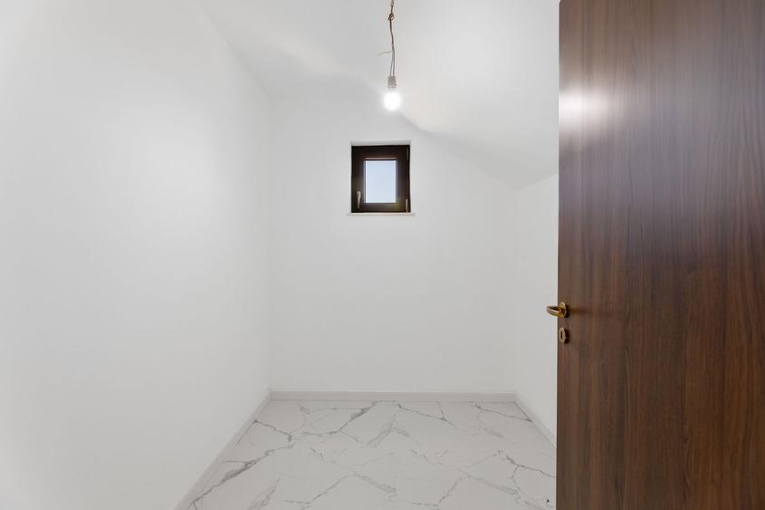 Eleganta, Confortul, Calitatea, liniste Vila P+M Garaj Pecica Arad