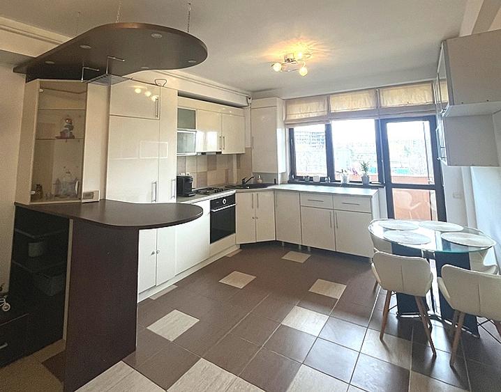 Apartament 3 camere | Sector 4 | 66 mp | 2 băi | 2 balcoane