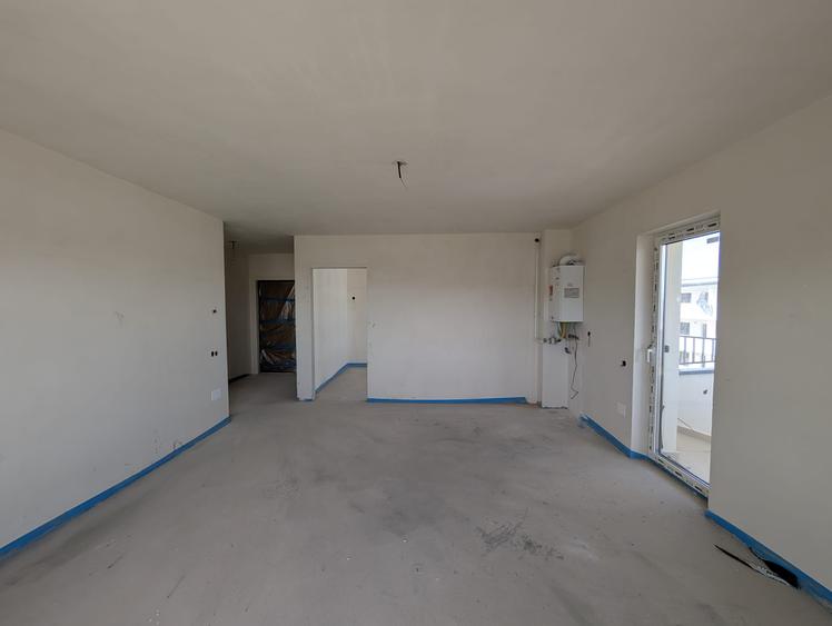 Apartament 3 camere, terasa 21mp, lift, bloc nou, EROILOR, Floresti