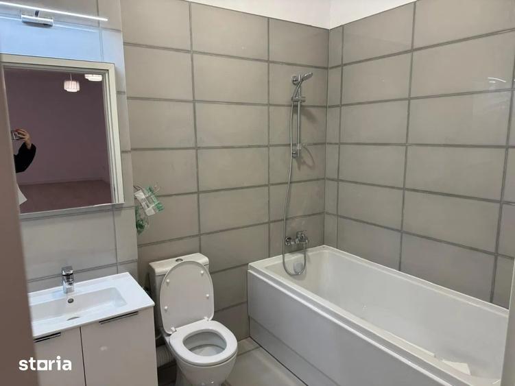 Apartament cu 3 Camere/ Carol Davila /Ploiesti