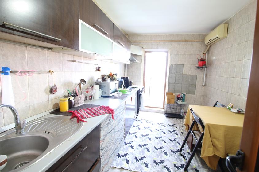 3 camere Mazepa 2, str. Brailei, 72mp, etaj 3/4, bloc 1987