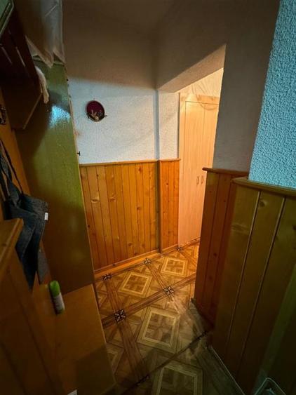 Apartament 3 camere de vanzare in Sud, etaj 3, CT, izolat