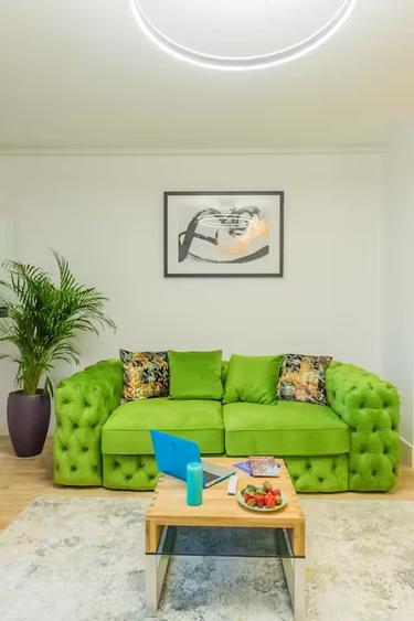 Apartament 2 camere cu loc de parcare subteran 102 The Address
