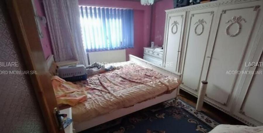 APARTAMENT 4 CAMERE DECOMANDAT CONFORT 0 ZONA DACIA - 11