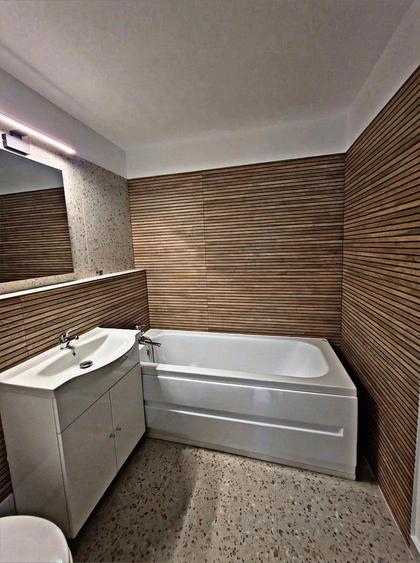 Apartament 3 camere Calea Crangasi
