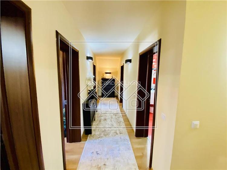 Casa individuala - 197 mp utili, teren 407 mp, 5 camere - Sura Mare - 19
