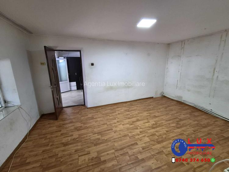 ID 6766 DE VÂNZARE: CASĂ CU TEREN 390 MP | CARTIER E3 - 6