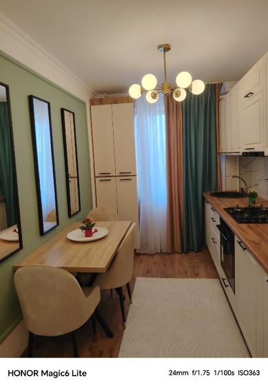 Apartament PREMIUM de vanzare, 2 camere, semicentral