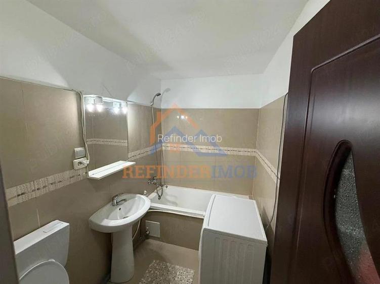 Duplex 2 camere - Aleea Resita l Parcare + Centrala