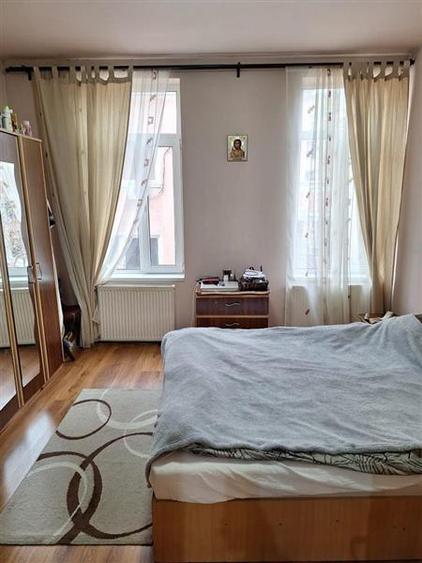 Apartament 4 camere decomandat Batistei