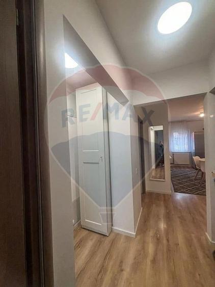Apartament spațios cu 3 camere de închiriat – Baciu (zona Primăriei)