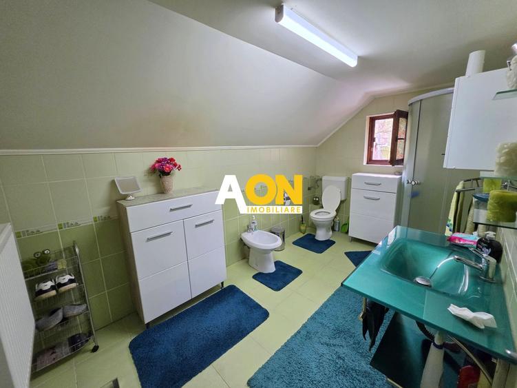 Casă cu 4 camere cu garaj, teren 619 mp, Alba Iulia - zona Micești
