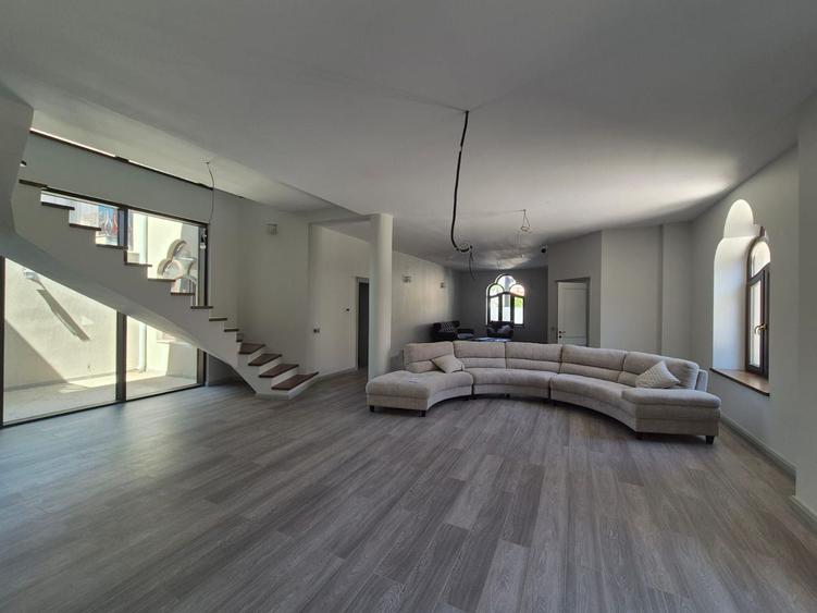 SALA SPORTURILOR, LOCATIE PREMIUM, VILA D+P+1, ULTRAFINISATA 7 CAMERE